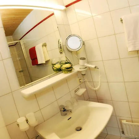 Apartment Daniela In Galtuer By Interhome Appartamento